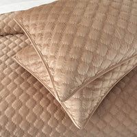 Chic Home Kehlani 7 Piece Dutch Velvet Quilt Set-