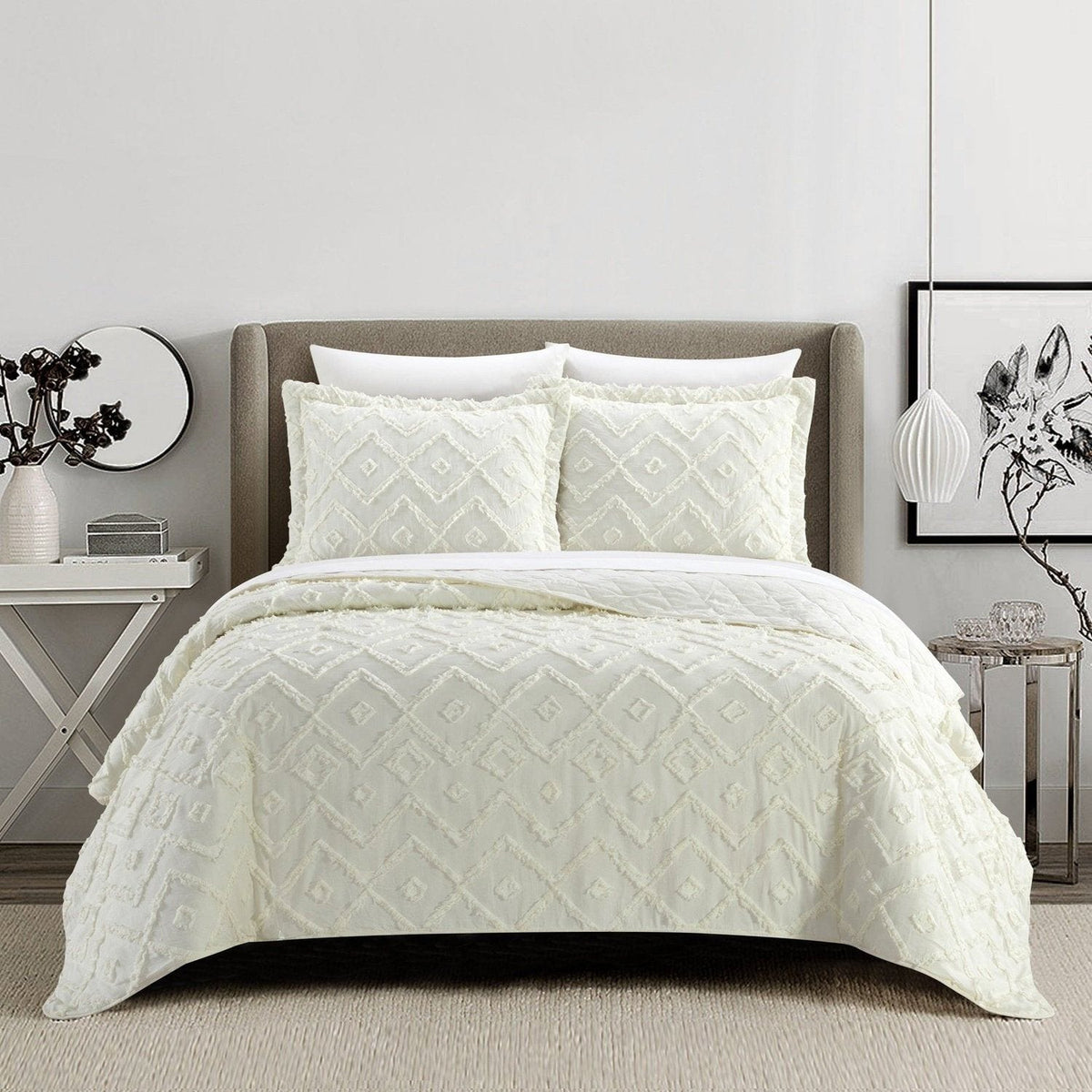 NY&C Home Cody 7 Piece Clip Jacquard Cotton Quilt Set Beige