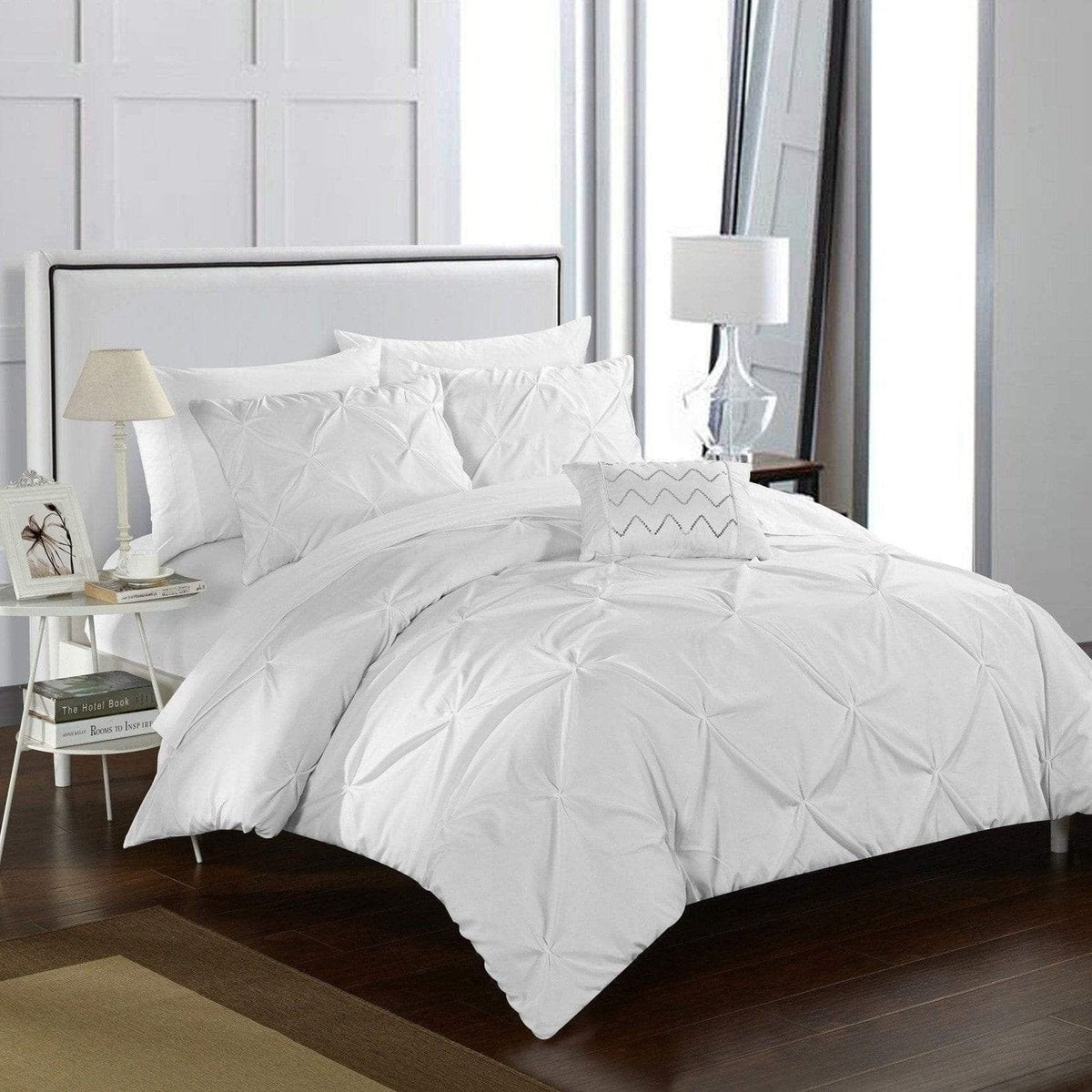 Chic Home Daya 8 Piece Pinch Pleat Duvet Cover Set