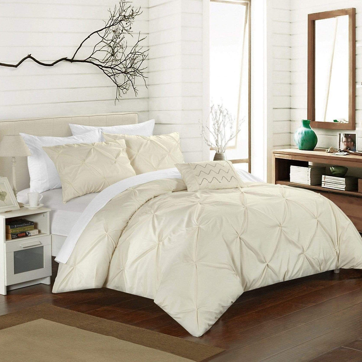 Chic Home Daya 8 Piece Pinch Pleat Duvet Cover Set