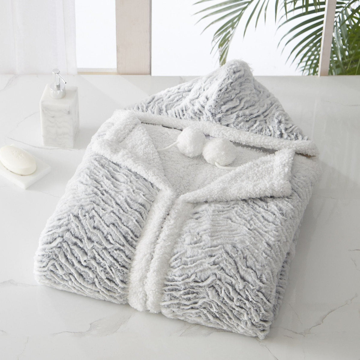 Chic Home Dohwa Sherpa Lined Snuggle Hoodie
