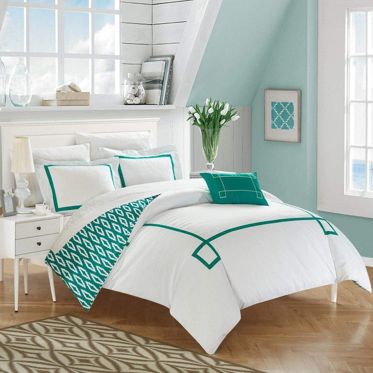 Chic Home Kendall 4 Piece Reversible Duvet Cover Set Aqua