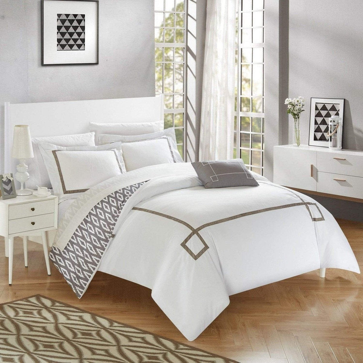 Chic Home Kendall 4 Piece Reversible Duvet Cover Set Grey