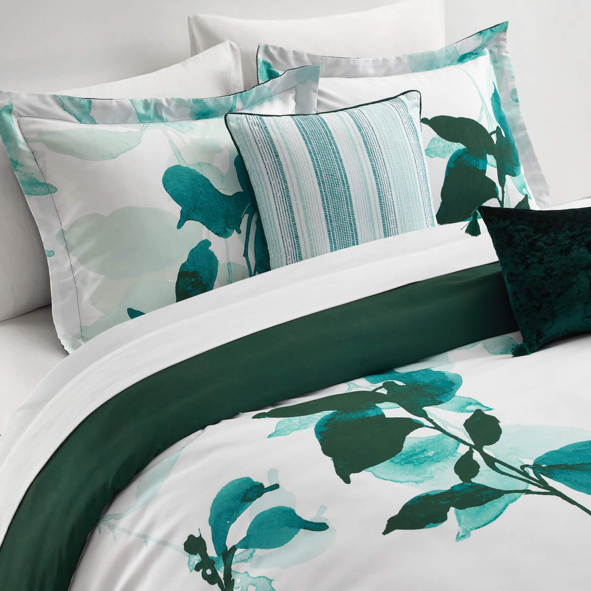 Chic Home Ione 9 Piece Watercolor Floral Comforter Set-