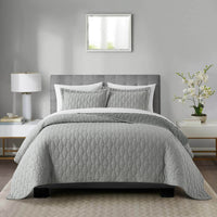 Chic Home Nyla 3 Piece Geometric Quilt Set Grey