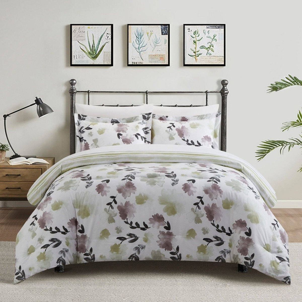 Chic Home Everly Green 7 Piece Reversible Watercolor Floral Print Duvet Cover Set Green