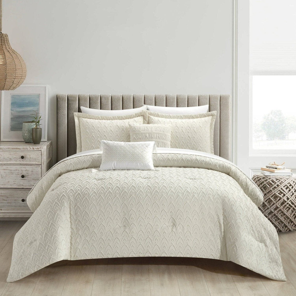 Chic Home Reign 5 Piece Jacquard Comforter Set Beige