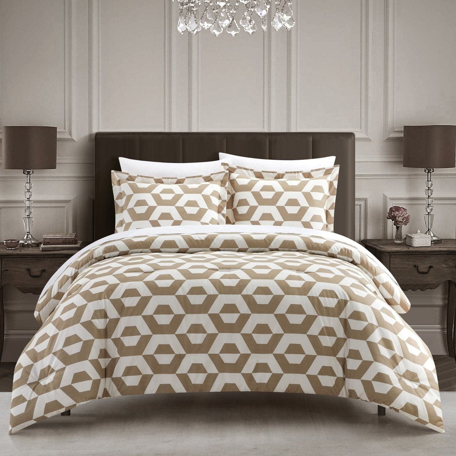 chic home Tudor 3 Piece Geometric Pattern Duvet Cover Set