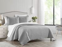 Chic Home Xavier 3 Piece Square Tile Pattern Quilt Set 
