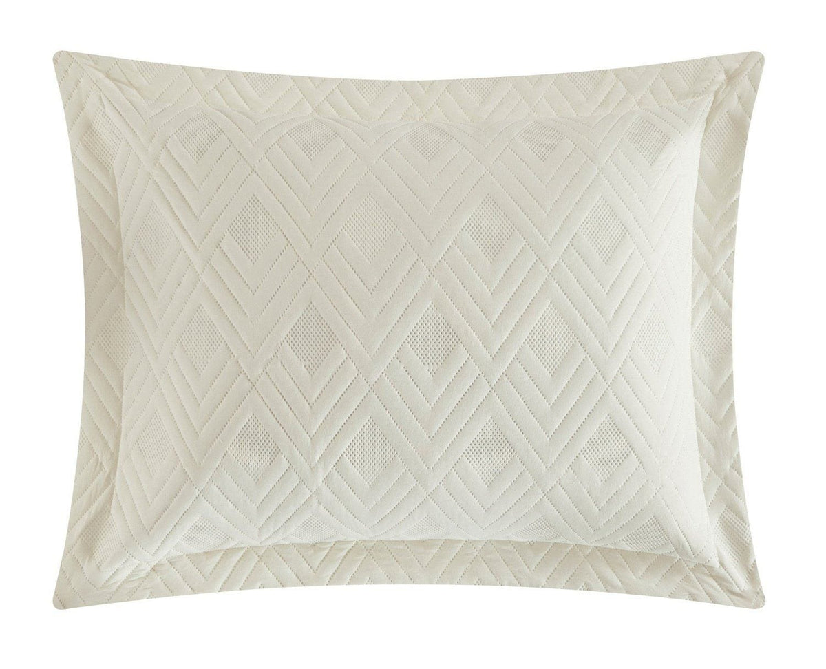 NY&C Home Marling 7 Piece Geometric Quilt Set 