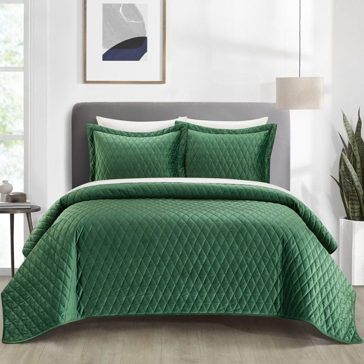 NY&C Home Wafa 3 Piece Velvet Quilt Set Green