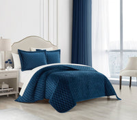 NY&C Home Wafa 7 Piece Velvet Quilt Set 