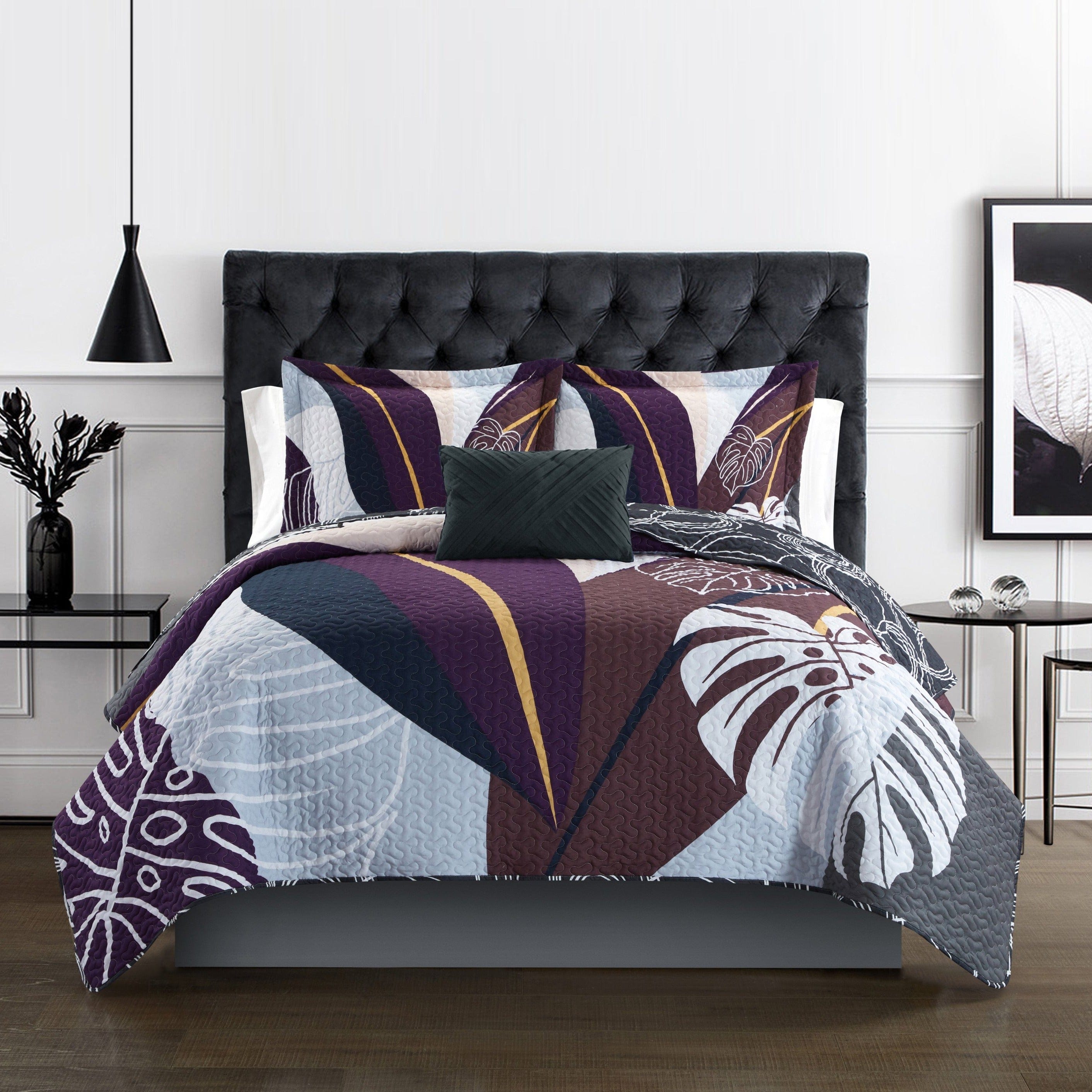 chic home Aello 4 Piece Floral Quilt Set