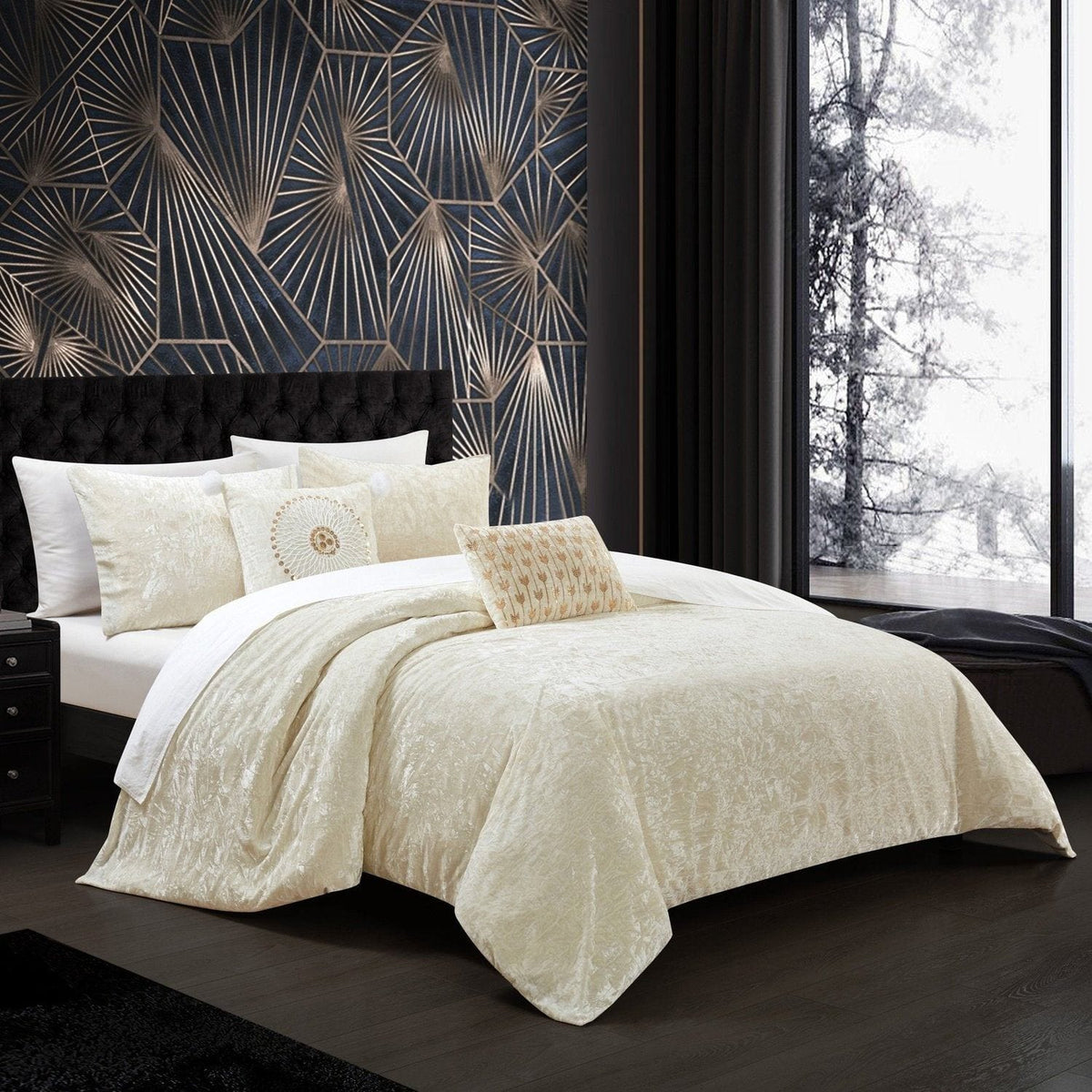 Chic Home Alianna 9 Piece Velvet Comforter Set 