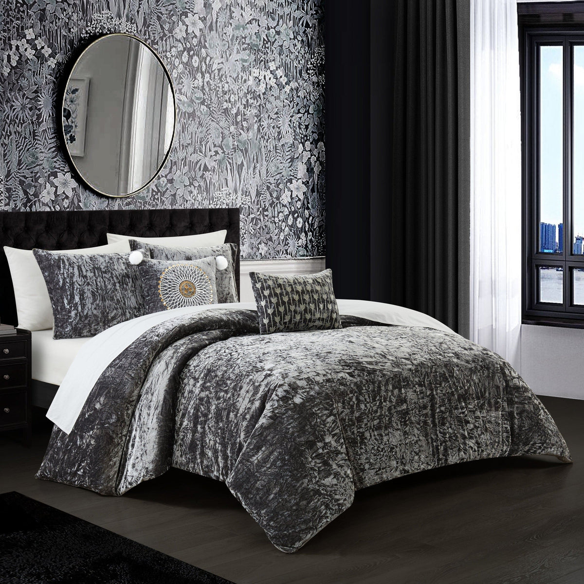 Chic Home Alianna 9 Piece Velvet Comforter Set 