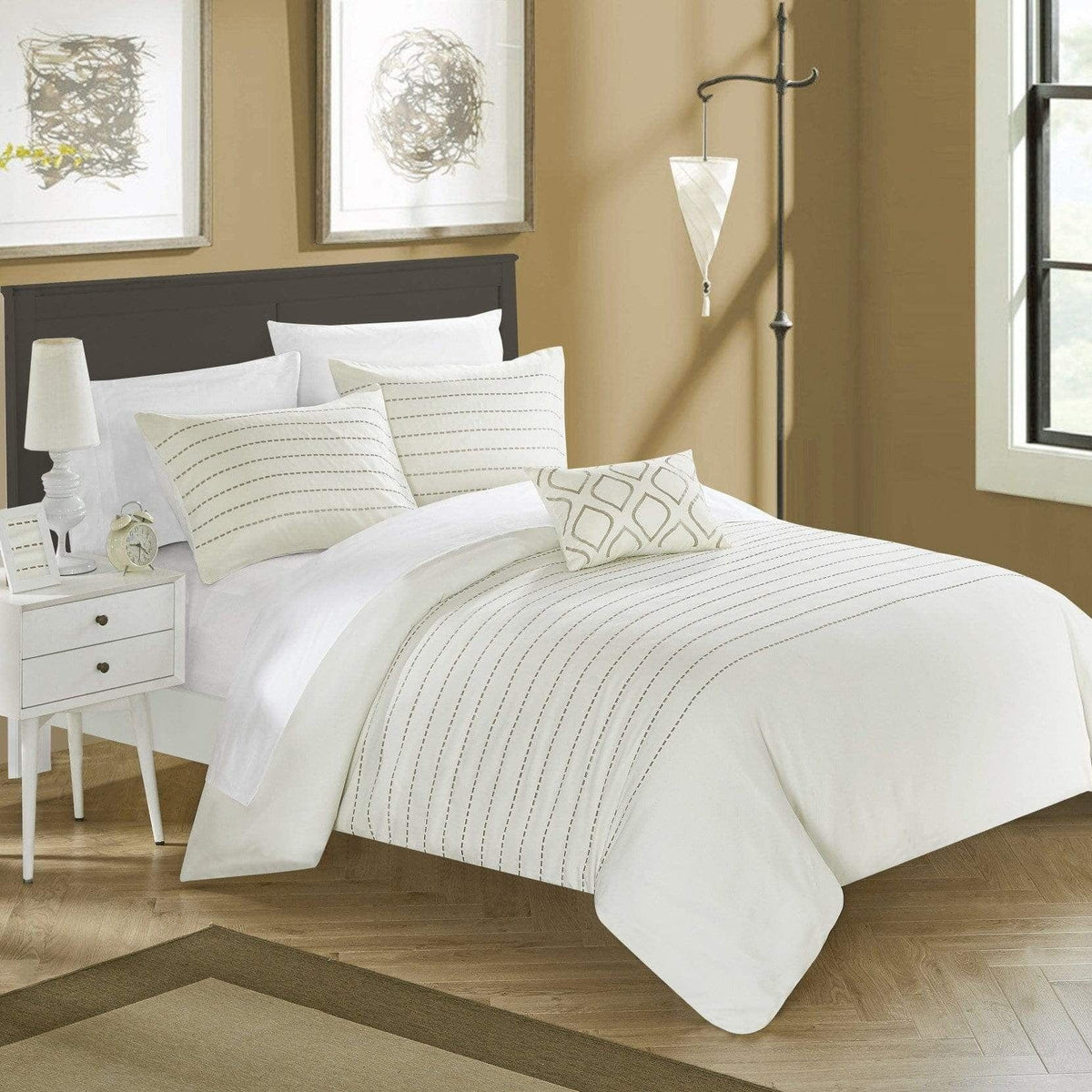 Chic Home Bea 8 Piece Embroidered Duvet Cover Set 