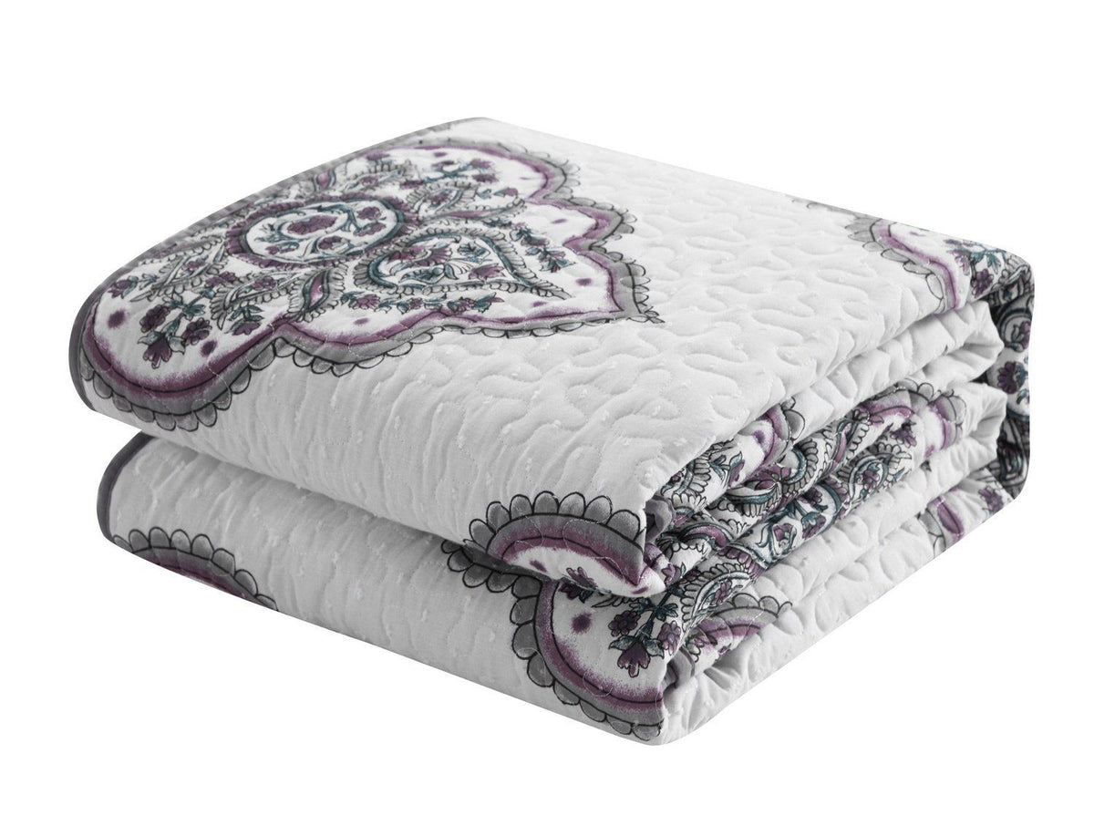 Chic Home Bentley 8 Piece Cotton Jacquard Quilt Set 
