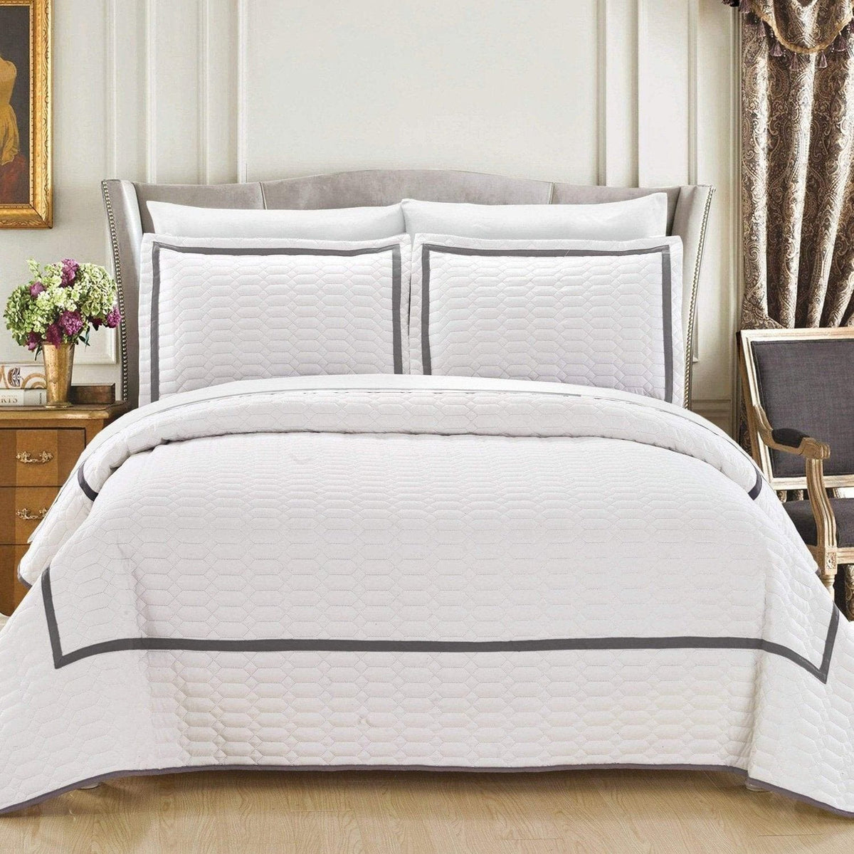 Chic Home Birmingham 7 Piece Hotel Quilt Set White