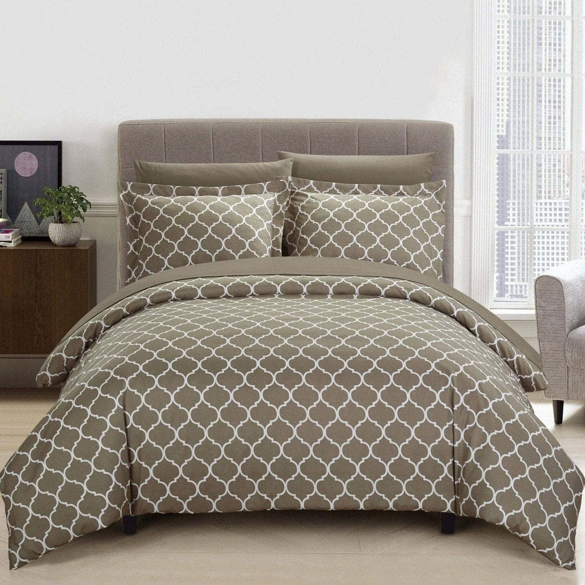 Chic Home Brooklyn 3 Piece Reversible Duvet Cover Set 