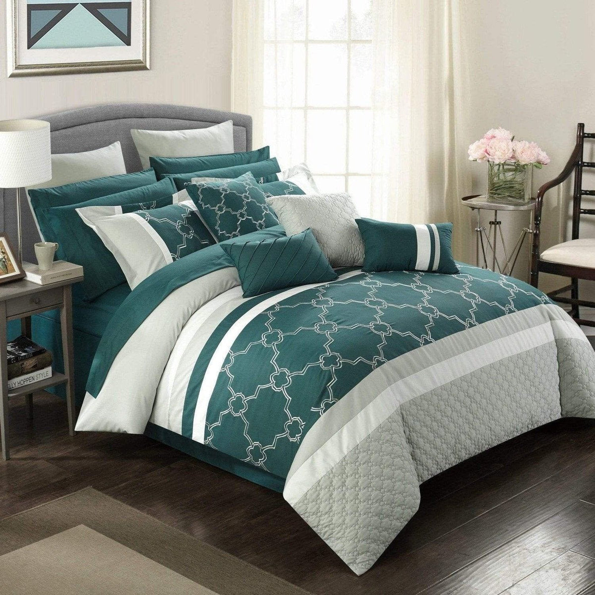Chic Home Camilia 16 Piece Quilted Comforter Set 