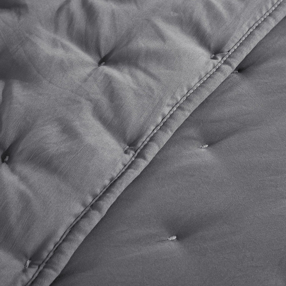 Chic Home Chyle 3 Piece Tufted Quilt Set 