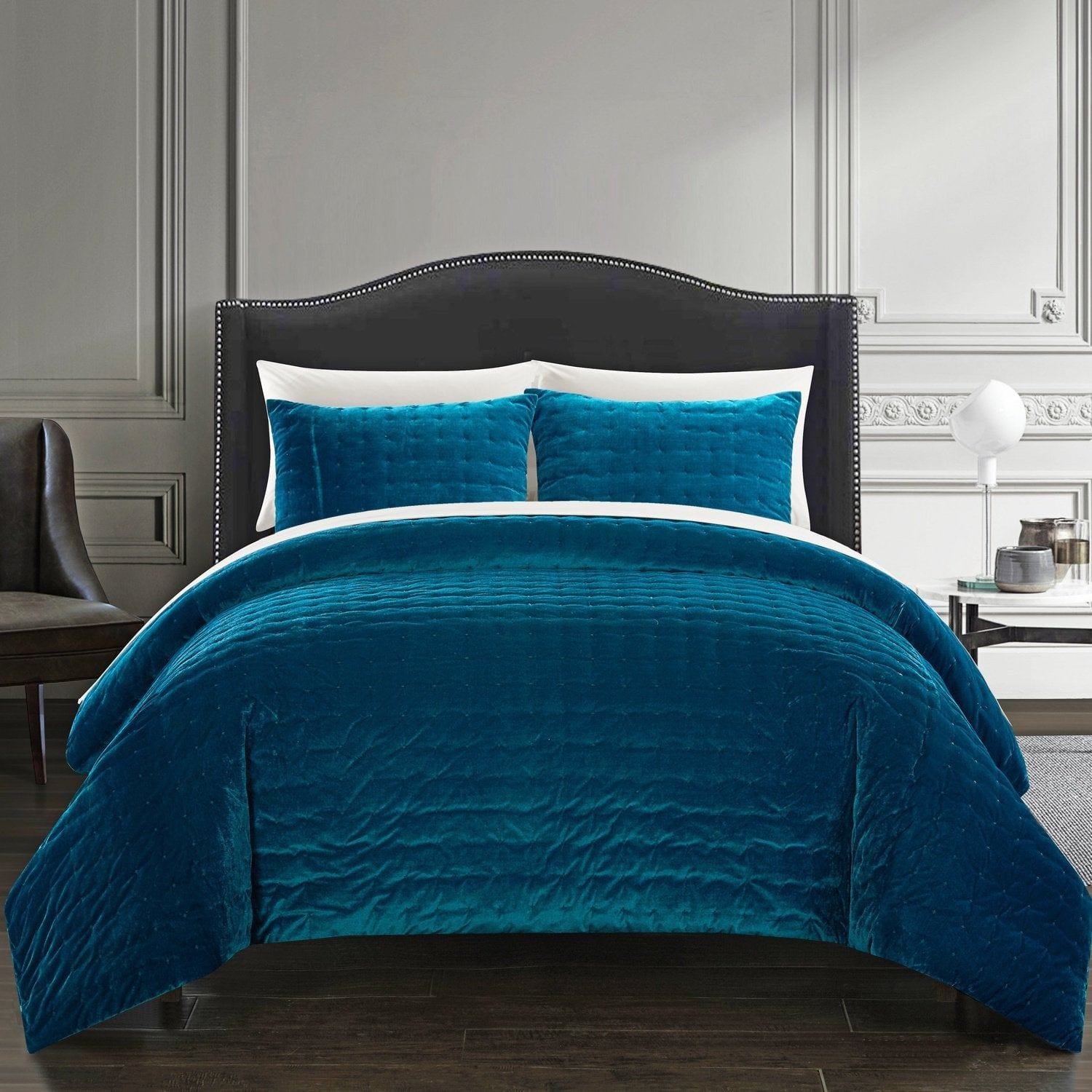 chic home Chyna 3 Piece Velvet Comforter Set