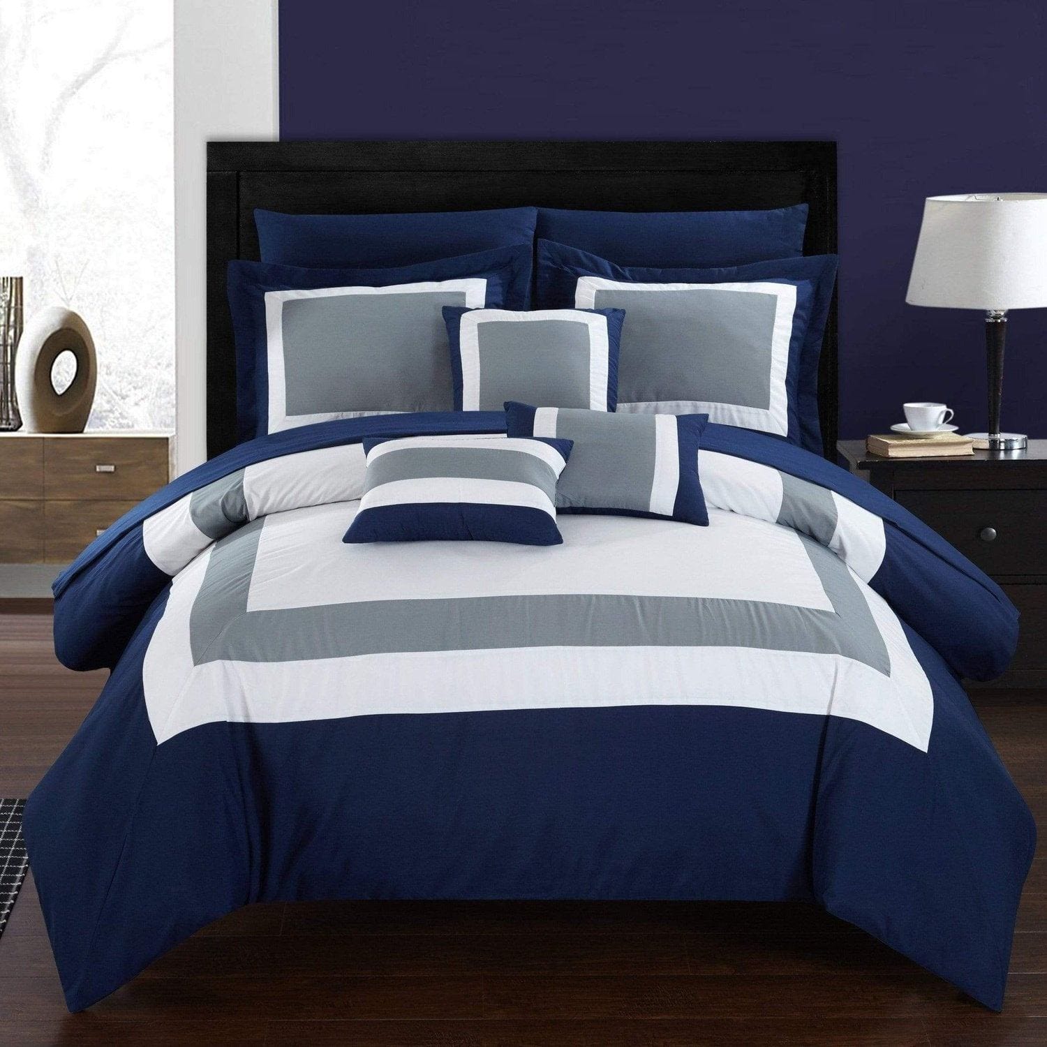 https://www.chichome.com/cdn/shop/products/chic-home-duke-10-piece-hotel-collection-comforter-set-pieced-color-block-bed-in-a-bag-navy-14.jpg?v=1692993381