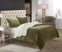Chic Home Evie 7 Piece Blanket Set Ultra Plush Micro Mink Patchwork Stitched Bed in a Bag Green