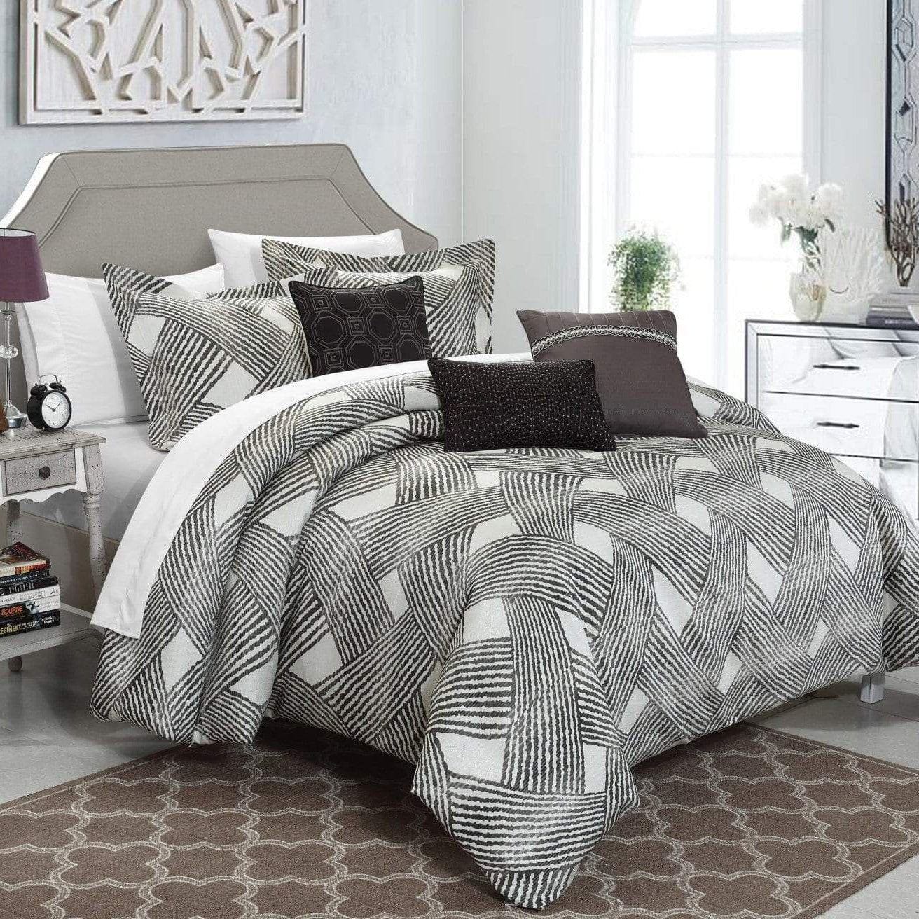 chic home Fiorella 10 Piece Jacquard Comforter Set