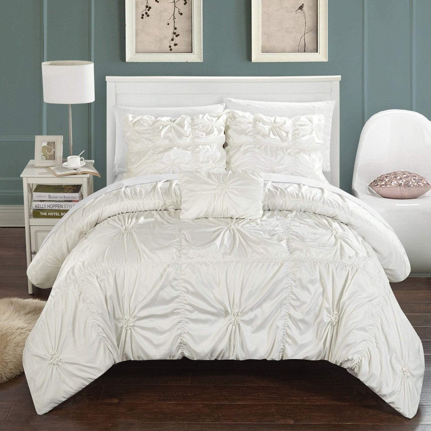 chic home Hamilton 4 Piece Floral Duvet Cover Set
