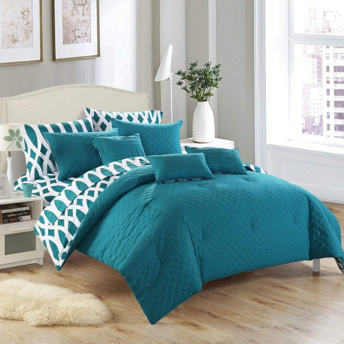 Chic Home Holland 10 Piece Embroidered Comforter Set Teal