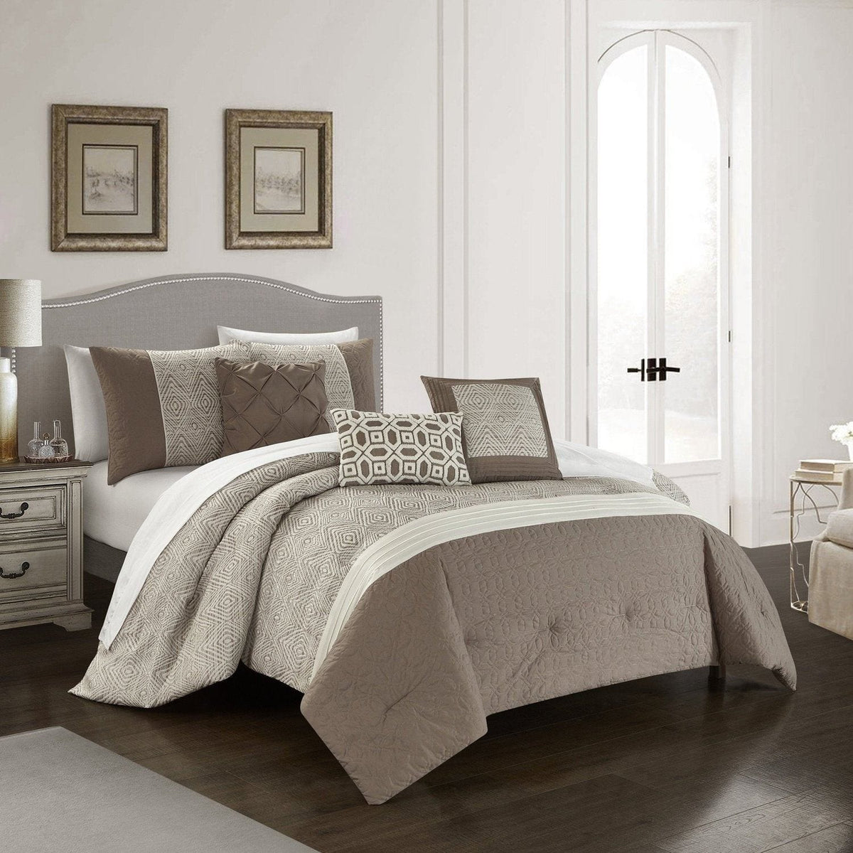 Chic Home Imani 10 Piece Jacquard Comforter Set 