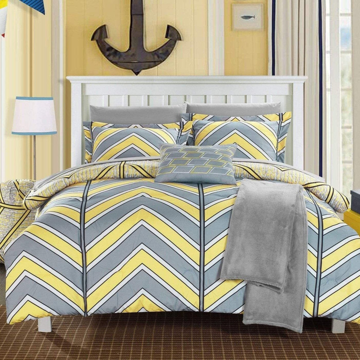 Chic Home Laredo 10 Piece Reversible Comforter Set 