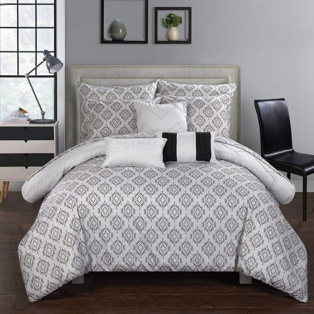 Chic Home Maddie 10 Piece Reversible Comforter Set 