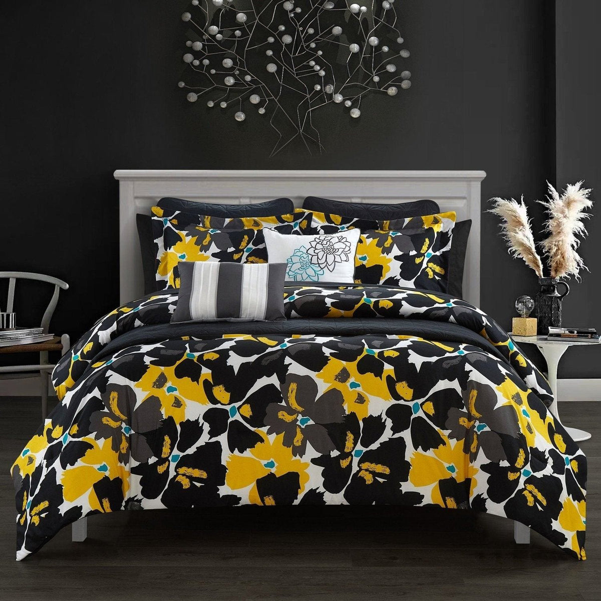 Chic Home Malea 12 Piece Floral Comforter and Quilt Set Black