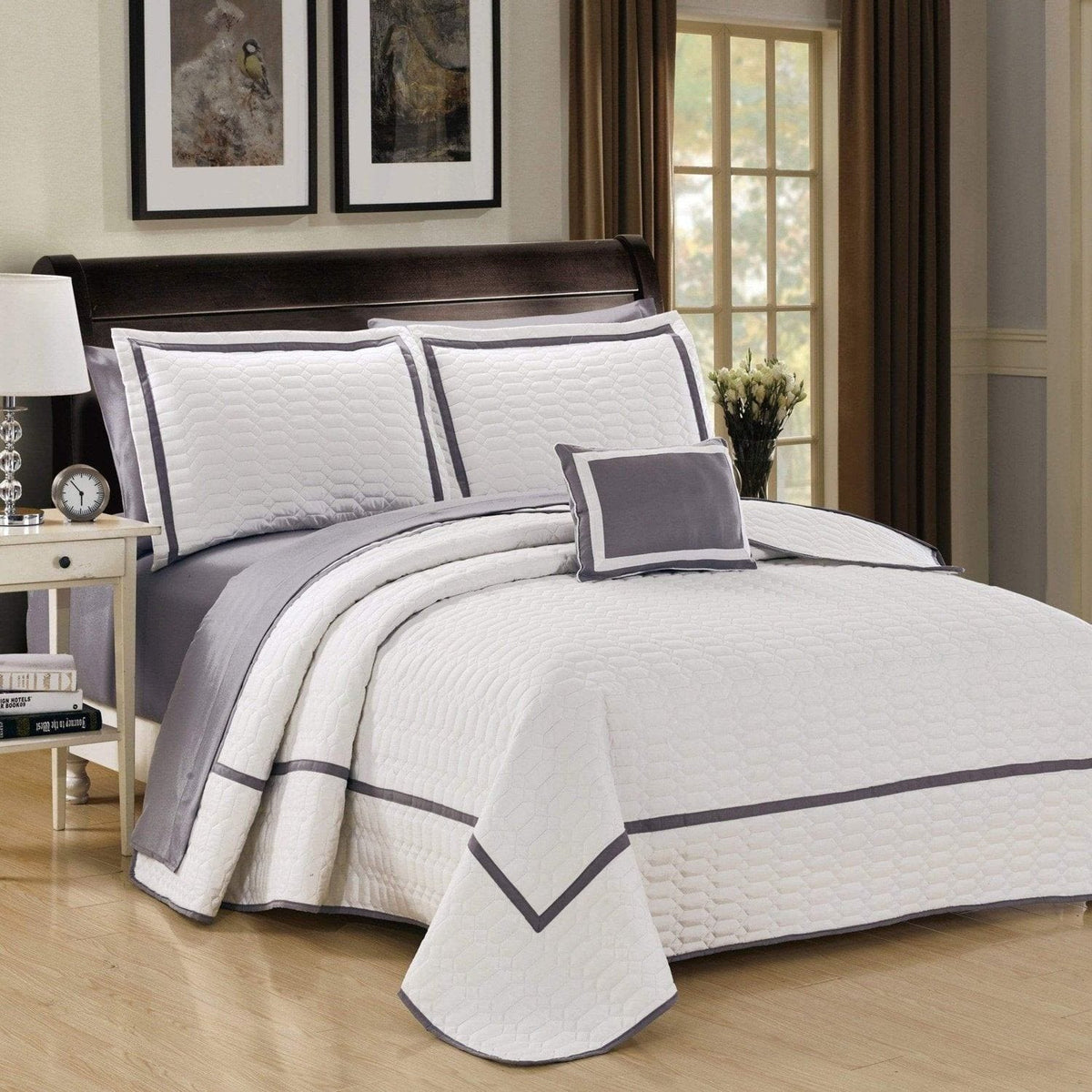 Chic Home Mesa 8 Piece Hotel Quilt Set 