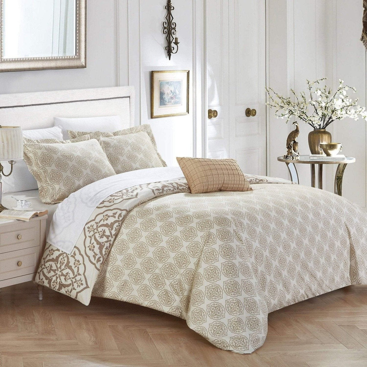 Chic Home Murano 4 Piece Reversible Duvet Cover Set 