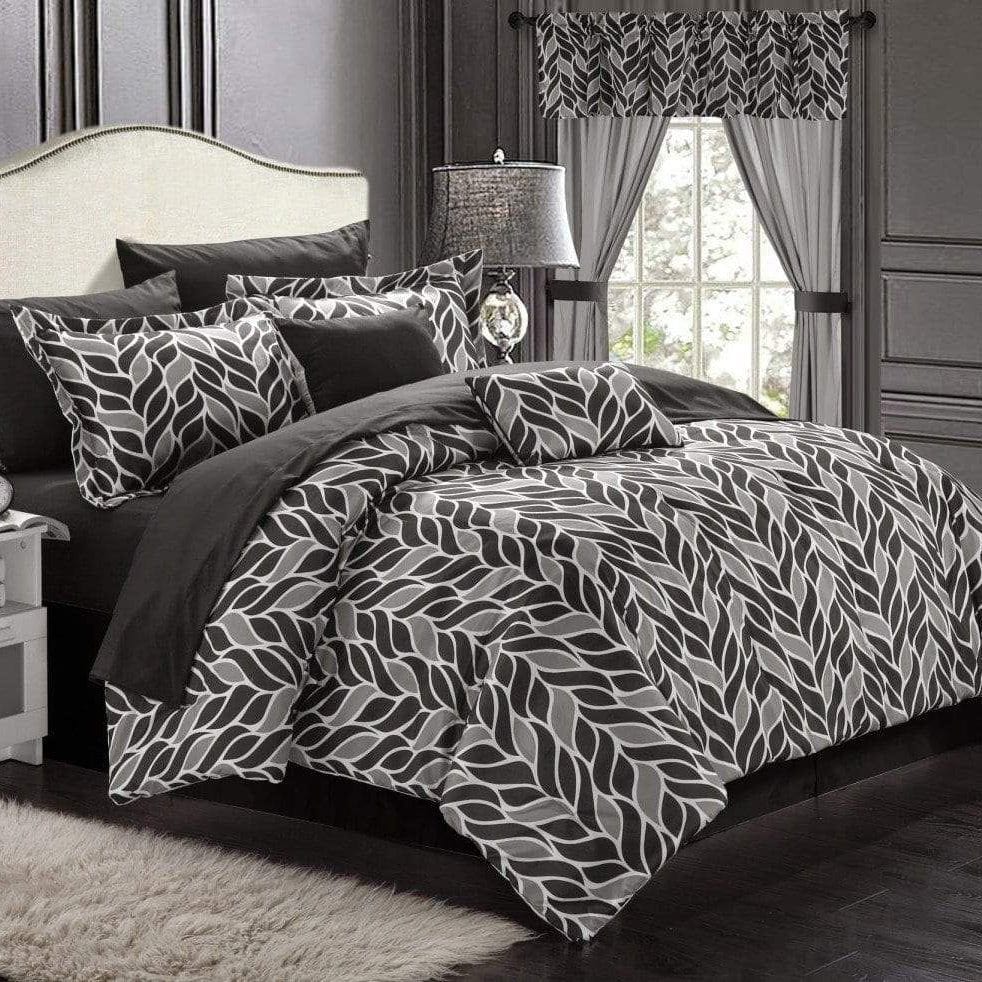 Chic Home Olivia 20 Piece Paisley Comforter Set 