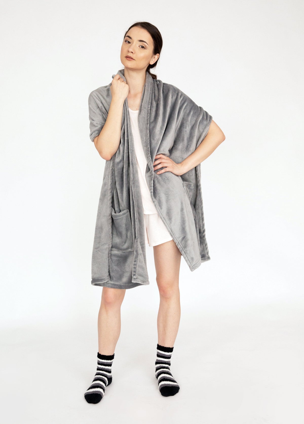 Chic Home Pedra Plush Flannel Fleece Wrap With Socks Grey
