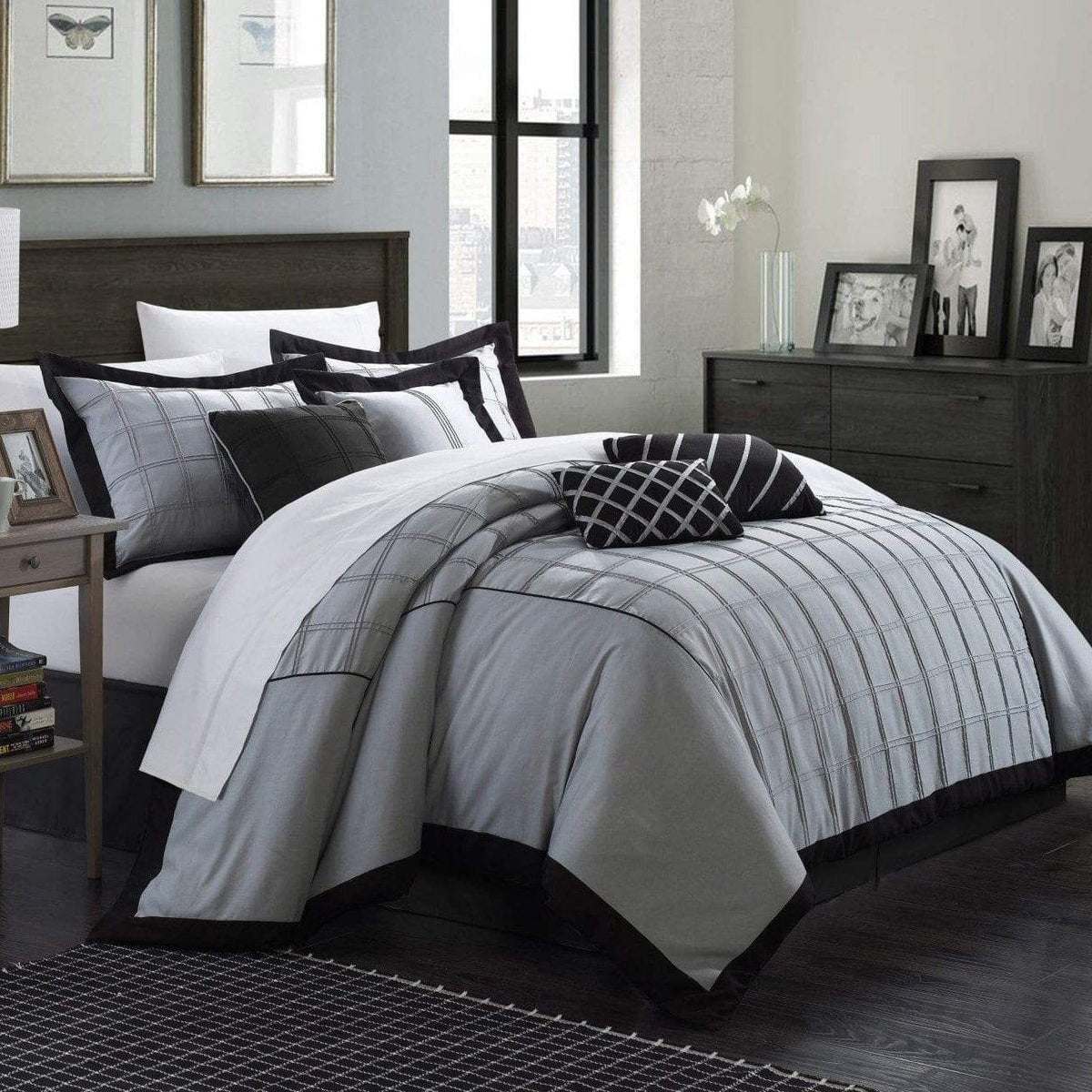 Chic Home Rhodes 8 Piece Pintuck Comforter Set 