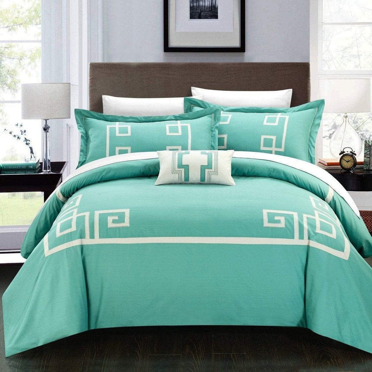 Chic Home Royalton 8 Piece Cotton Duvet Cover Set 