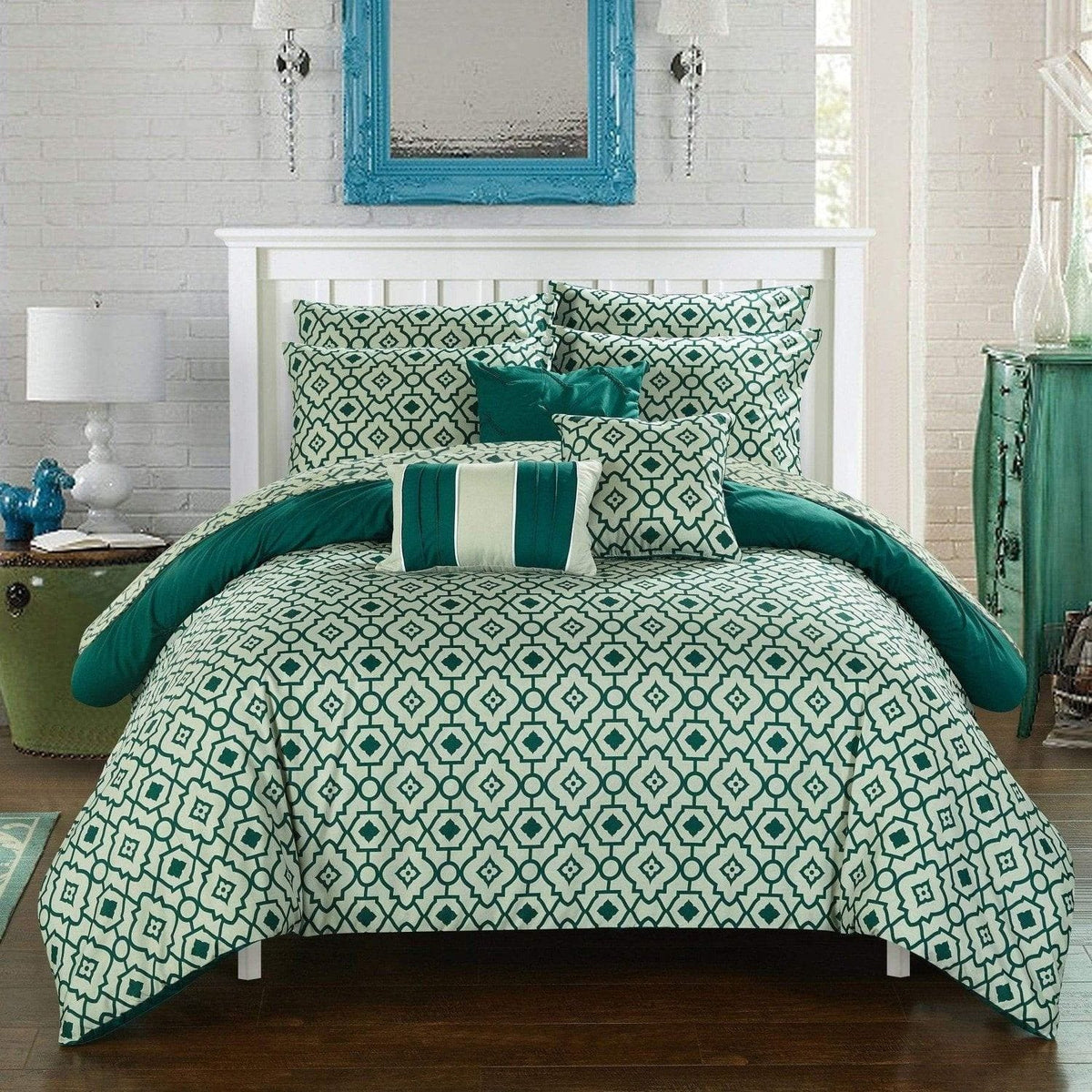 Chic Home Sabrina 10 Piece Reversible Comforter Set 