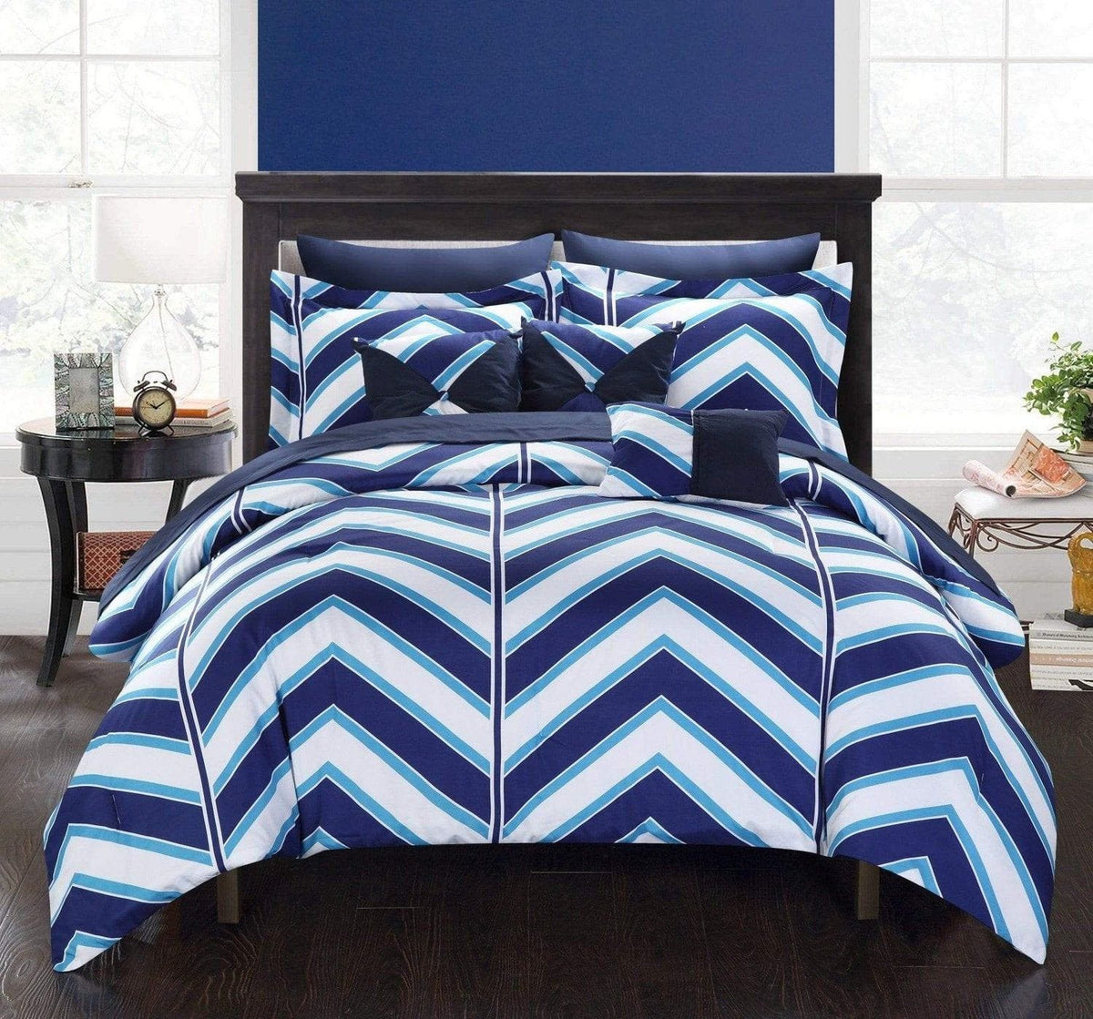 Chic Home Surfer 10 Piece Reversible Comforter Set Navy