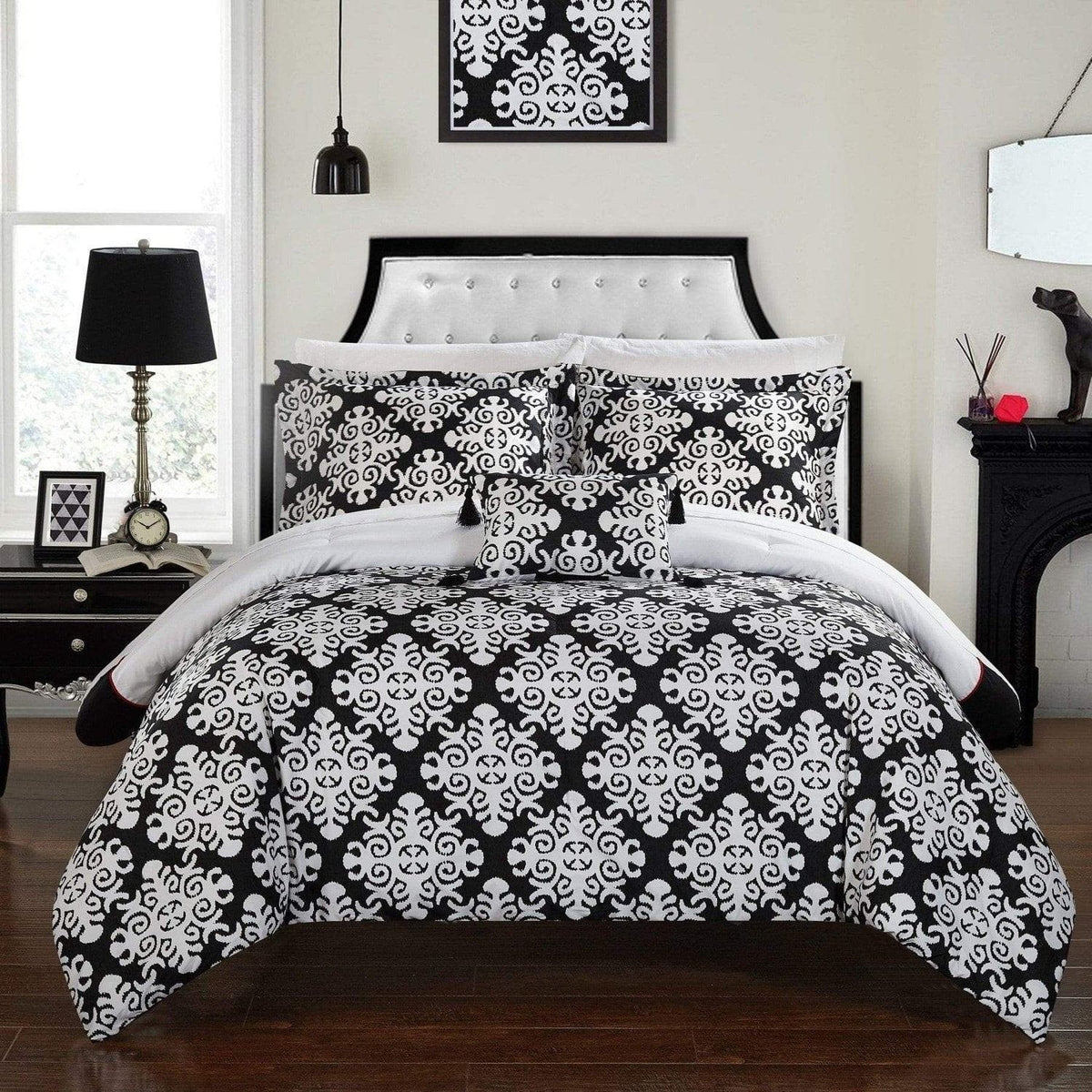 Chic Home Trina 8 Piece Reversible Duvet Cover Set 