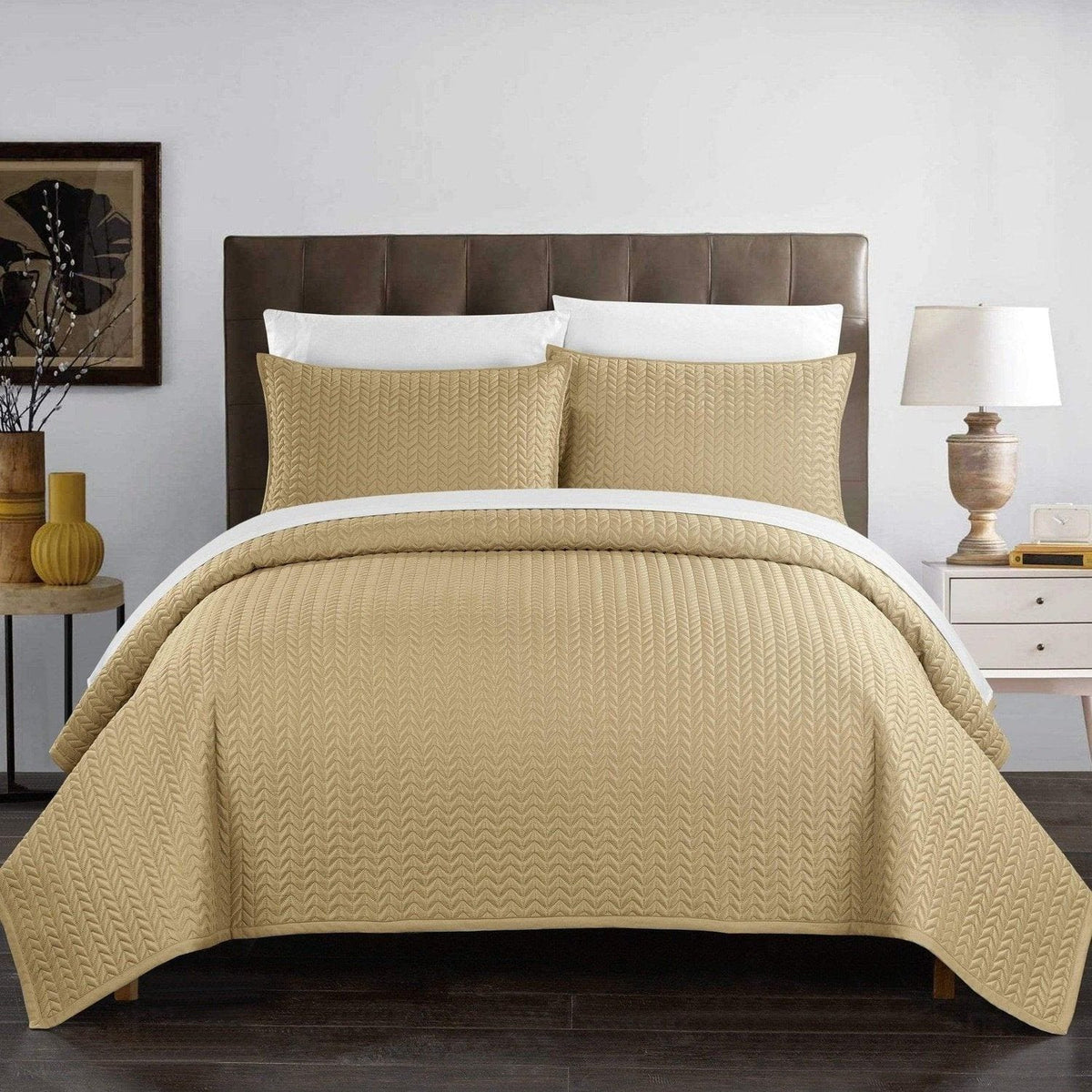 Chic Home Weaverland 3 Piece Stitched Quilt Set Gold